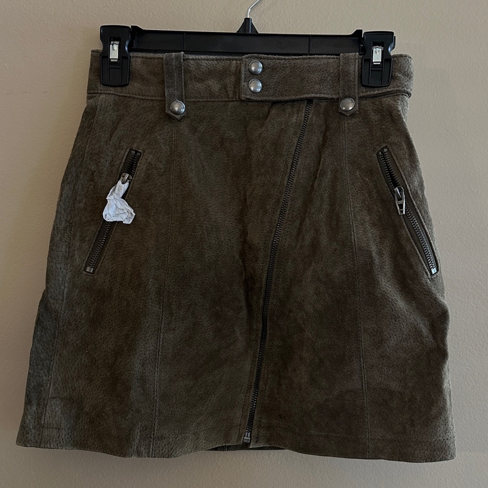 WOMEN'S 100% LEATHER ZIPPER SKIRT - Picture 2 of 11